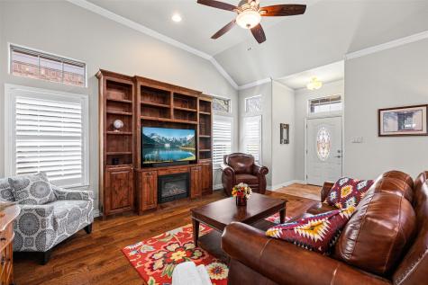 2214 Cobblestone Court Granbury TX 76049