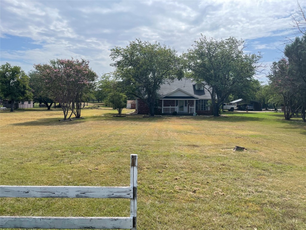 1821 Silver Creek Azle Road Azle TX 76020