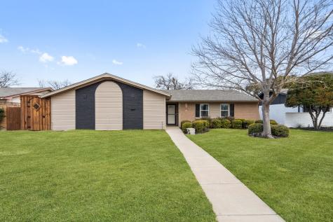 1817 Crockett Street Garland TX 75042