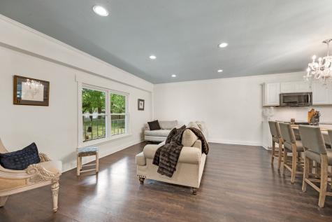 103 County Road 4853 Newark TX 76071