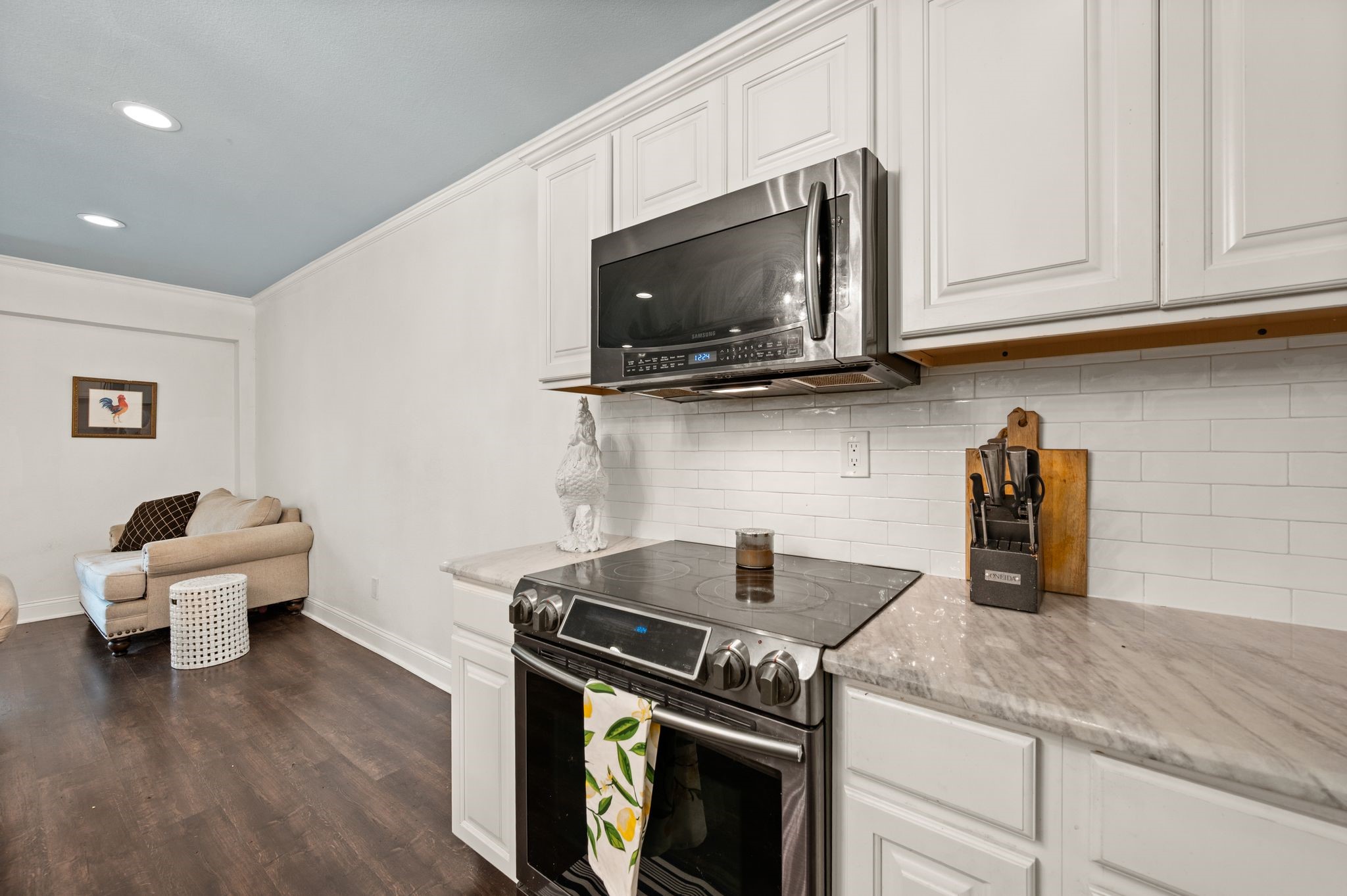 103 County Road 4853 Newark TX 76071