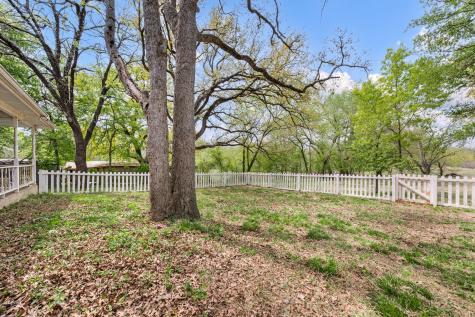 103 County Road 4853 Newark TX 76071