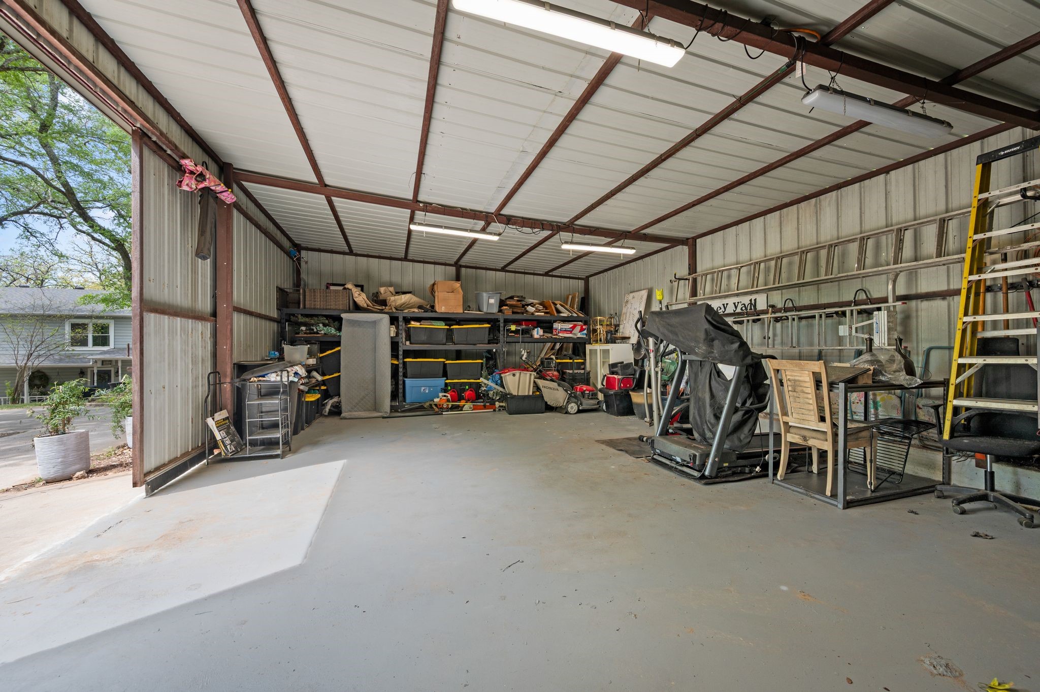 103 County Road 4853 Newark TX 76071