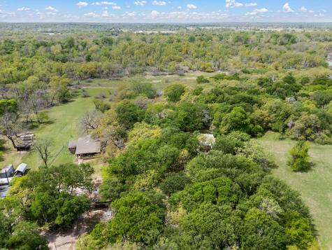 103 County Road 4853 Newark TX 76071