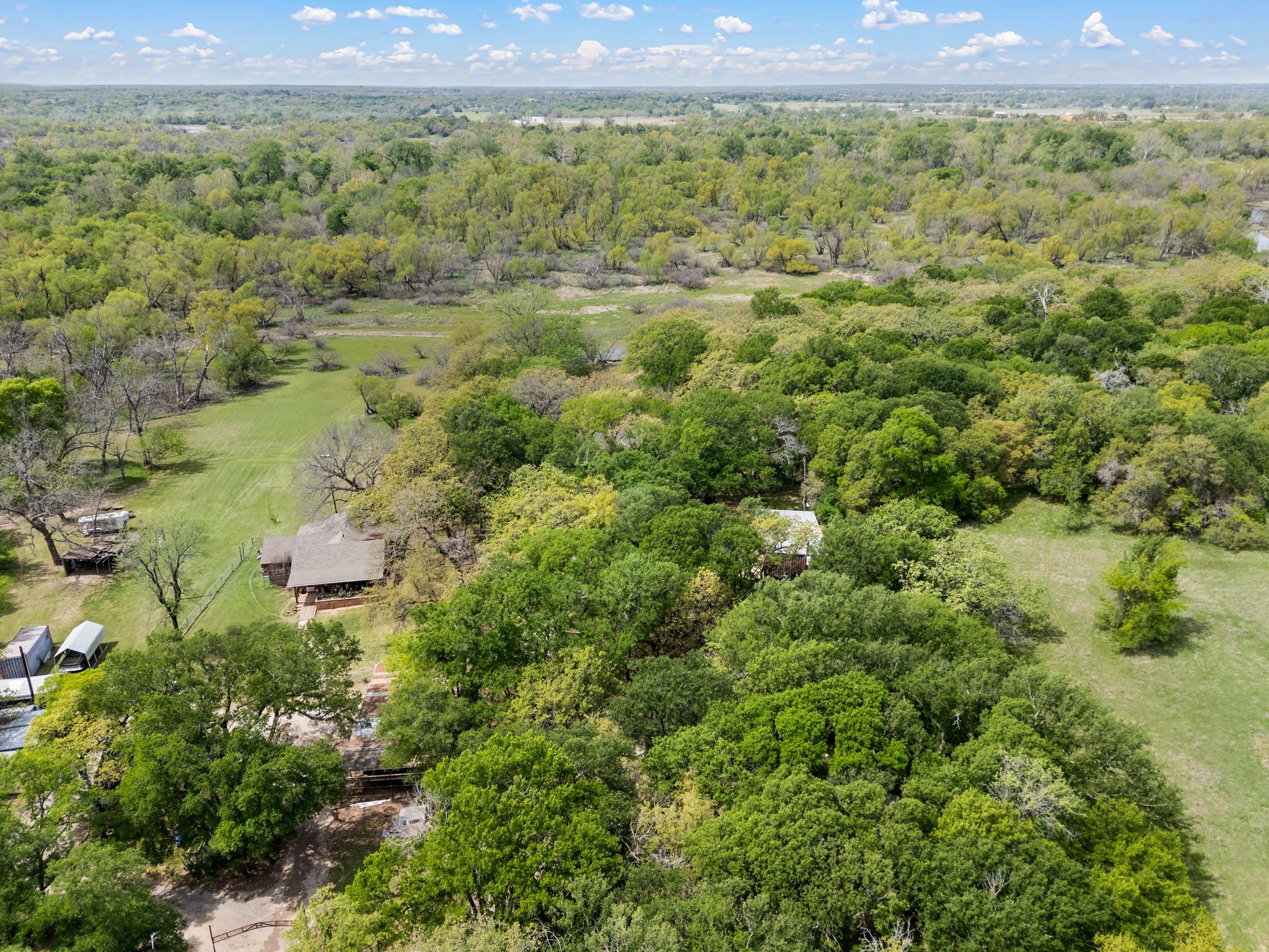 103 County Road 4853 Newark TX 76071