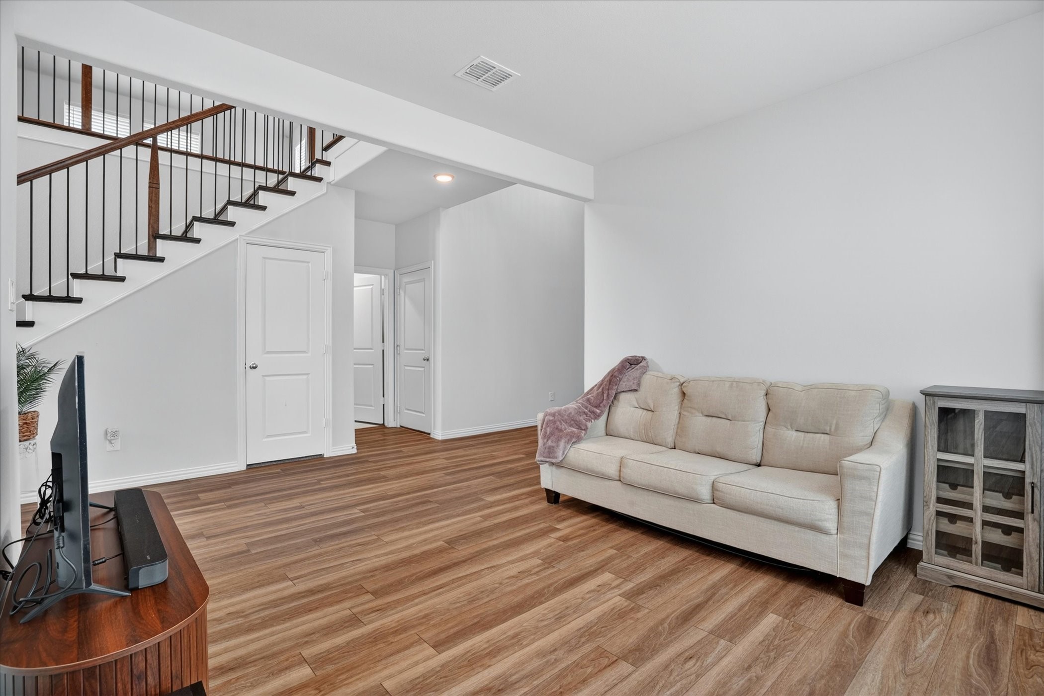 421 Acton Avenue Fort Worth TX 76131