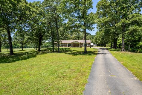 1114 County Road 3275 Mineola TX 75773