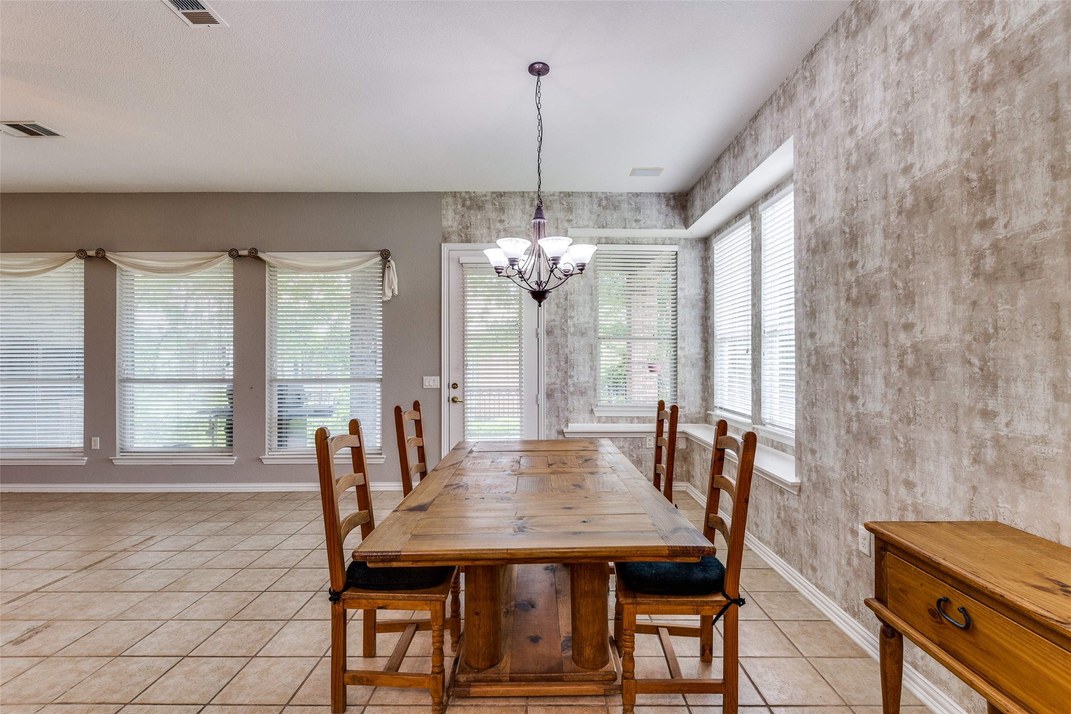 351 Southern Hills Drive Fairview TX 75069