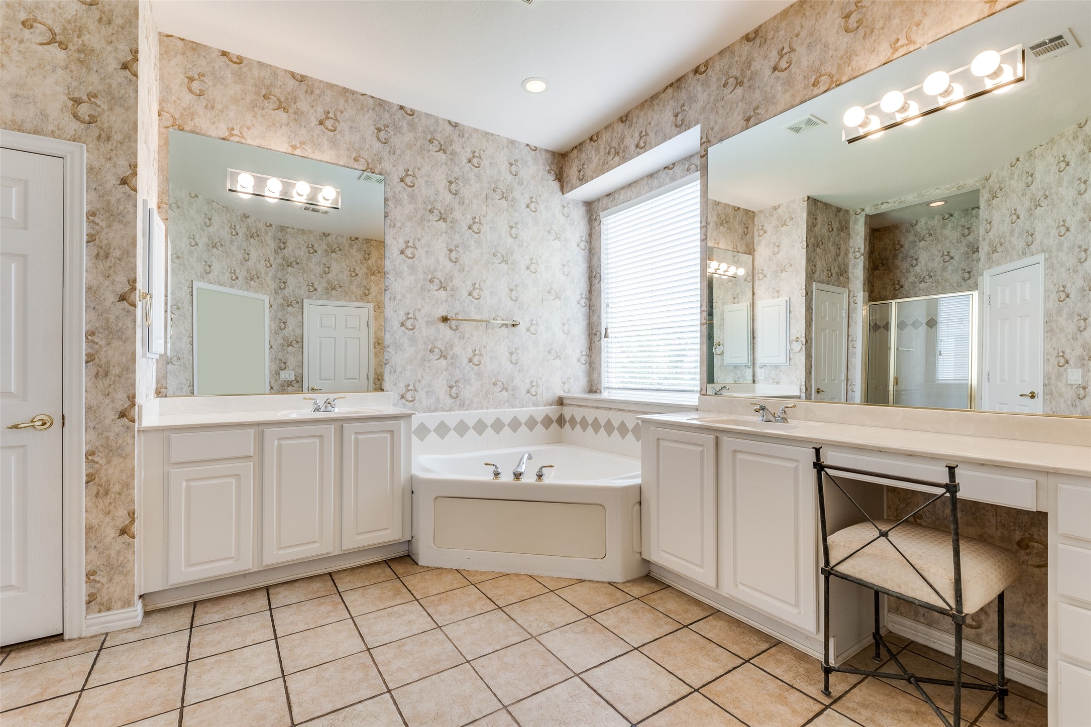 351 Southern Hills Drive Fairview TX 75069