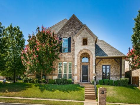 7924 Forest View Court North Richland Hills TX 76182