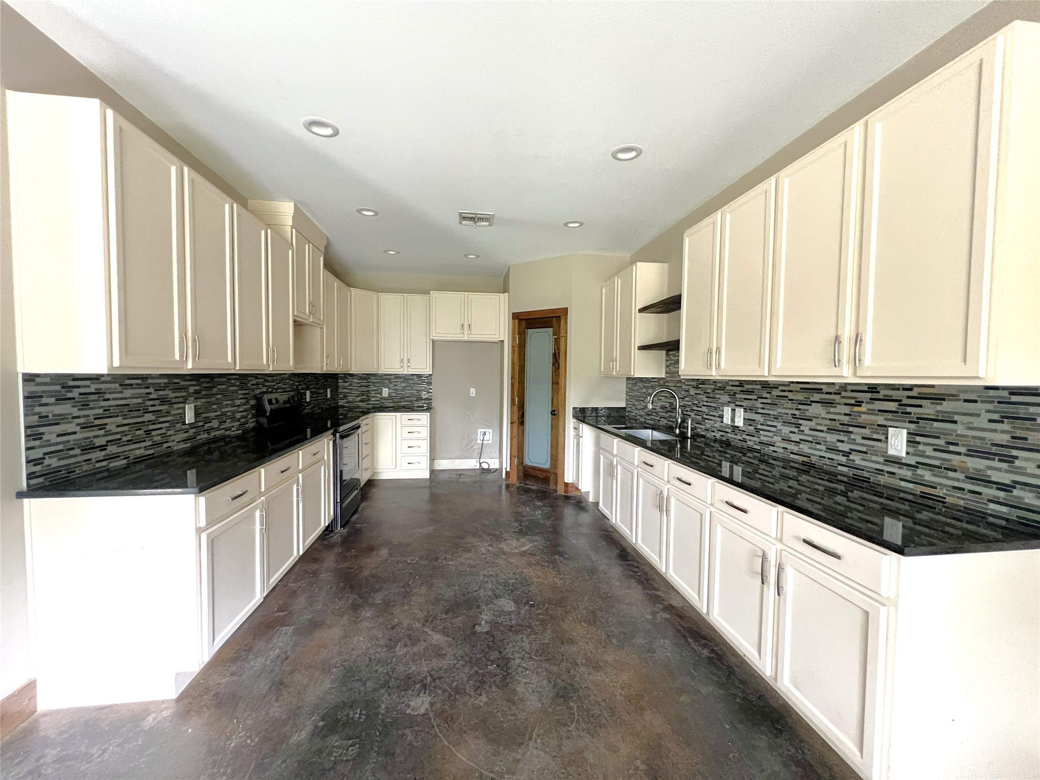 511 Interstate Highway 30 E Sulphur Springs TX 75482