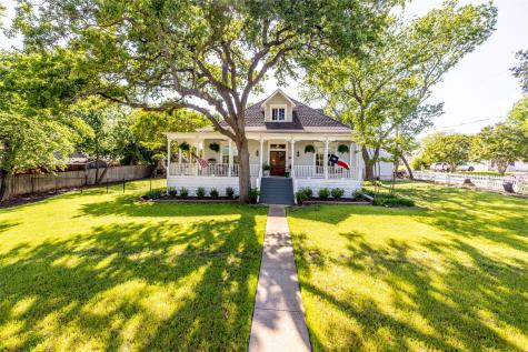 316 S Lamar Street Weatherford TX 76086