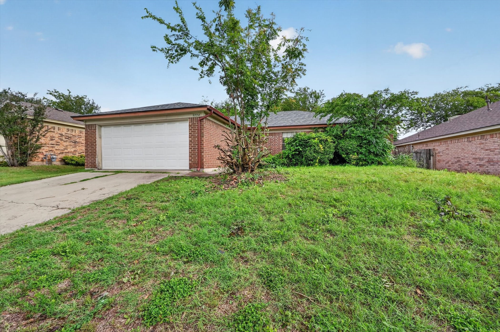 5724 Sea Breeze Lane Fort Worth TX 76135
