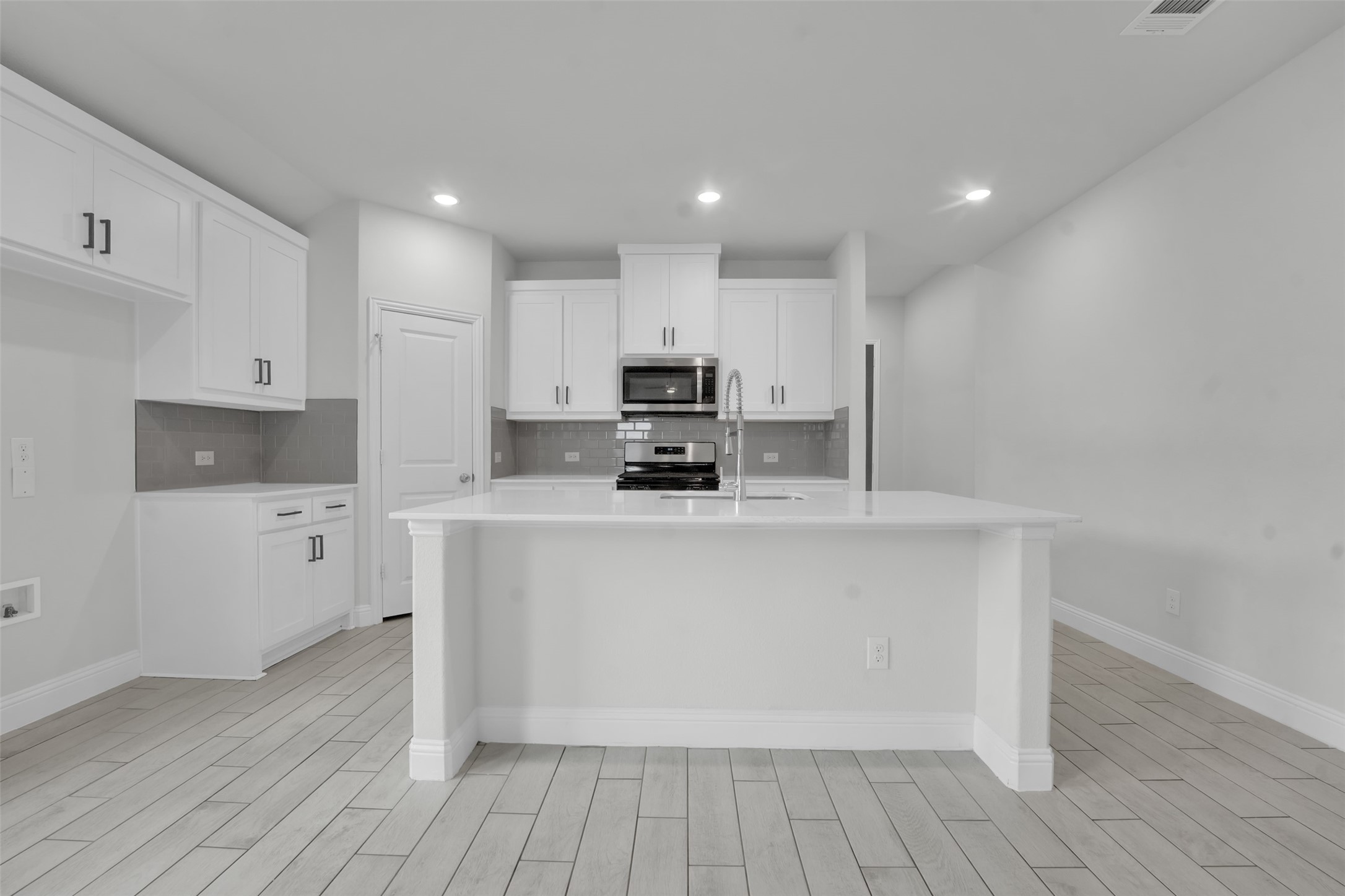 2901 Cantoni Creek Princeton TX 75407