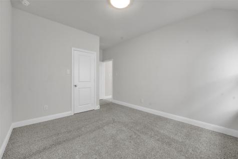 2901 Cantoni Creek Princeton TX 75407