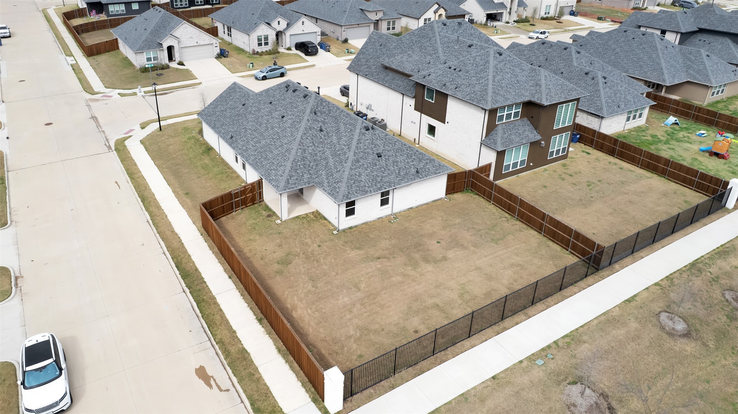 2901 Cantoni Creek Princeton TX 75407