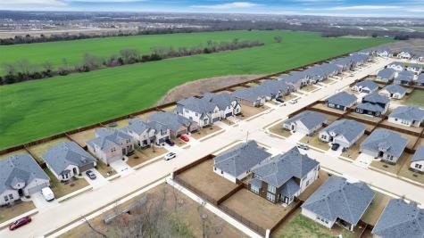 2901 Cantoni Creek Princeton TX 75407