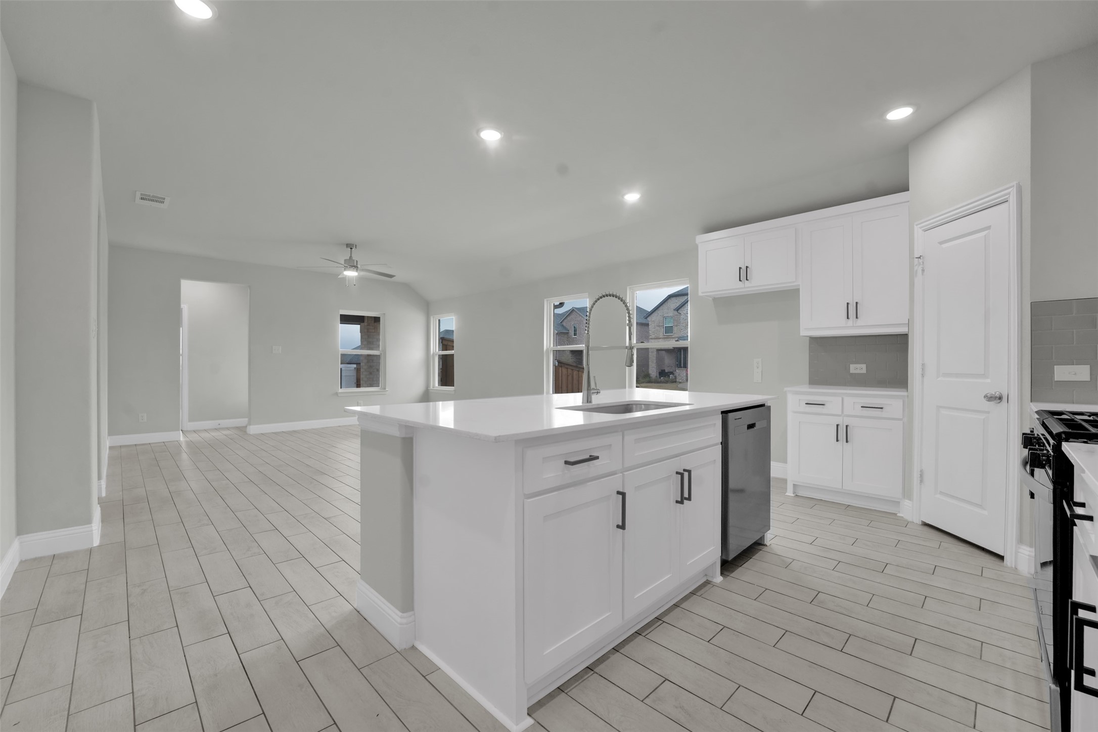 2901 Cantoni Creek Princeton TX 75407