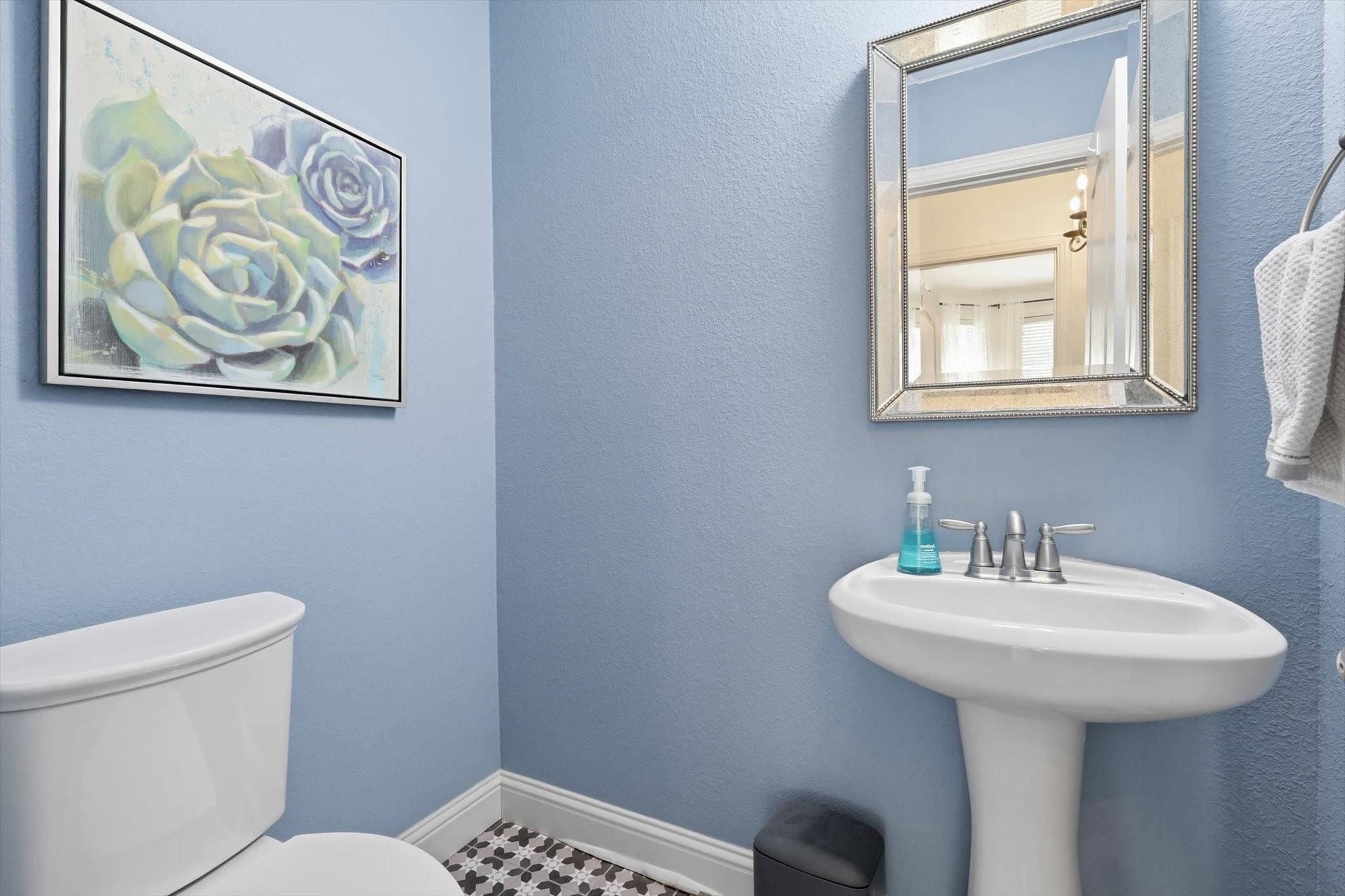 1550 Meadows Avenue Lantana TX 76226