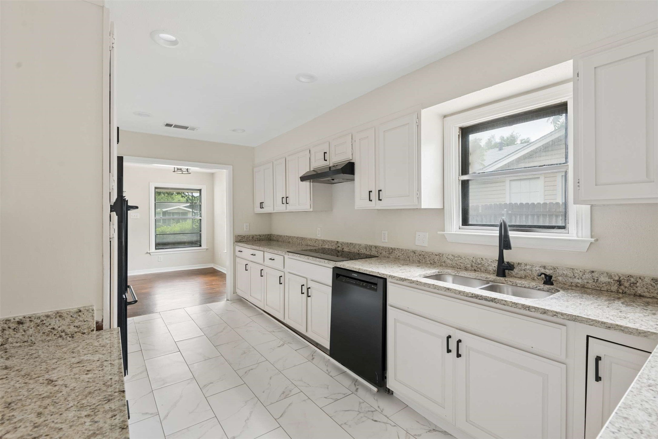 2839 Handley Drive Fort Worth TX 76112