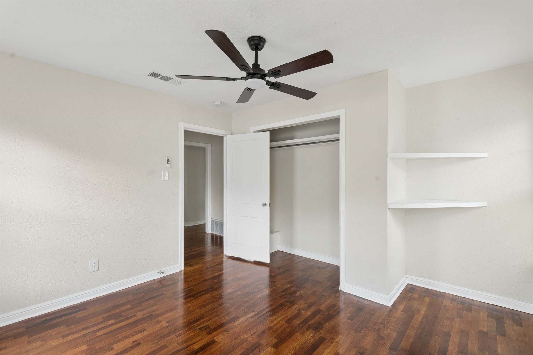 2839 Handley Drive Fort Worth TX 76112