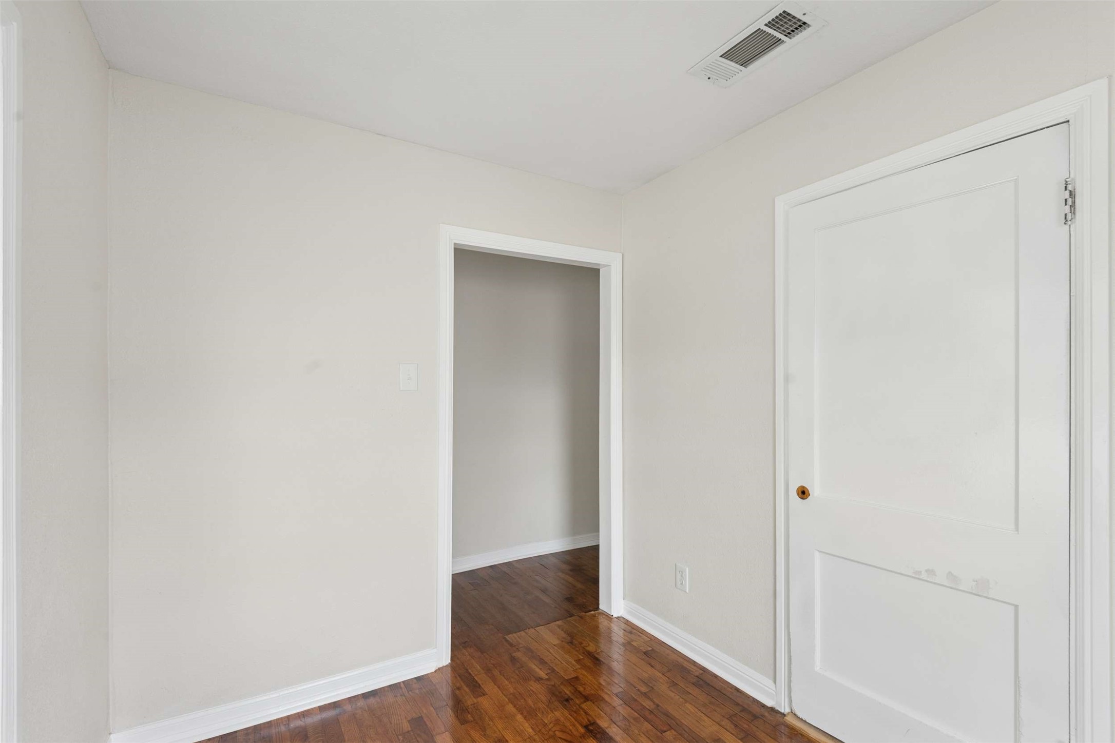 2839 Handley Drive Fort Worth TX 76112