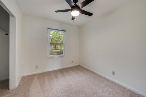 544 NW King Street Burleson TX 76028
