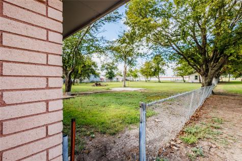 307 W Mesquite Malone TX 76660