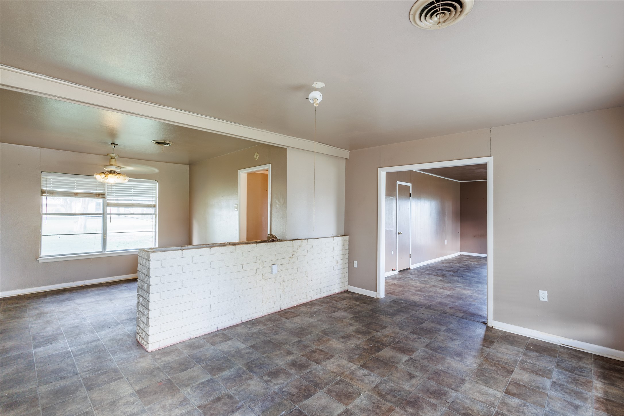 307 W Mesquite Malone TX 76660