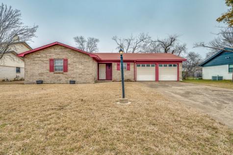 1026 John Reagan Street Benbrook TX 76126