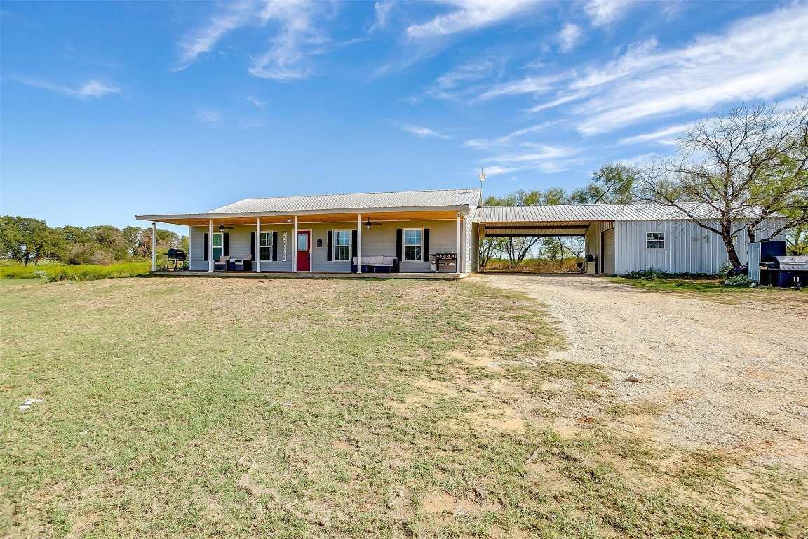 135 Private Road 14146 Covington TX 76636