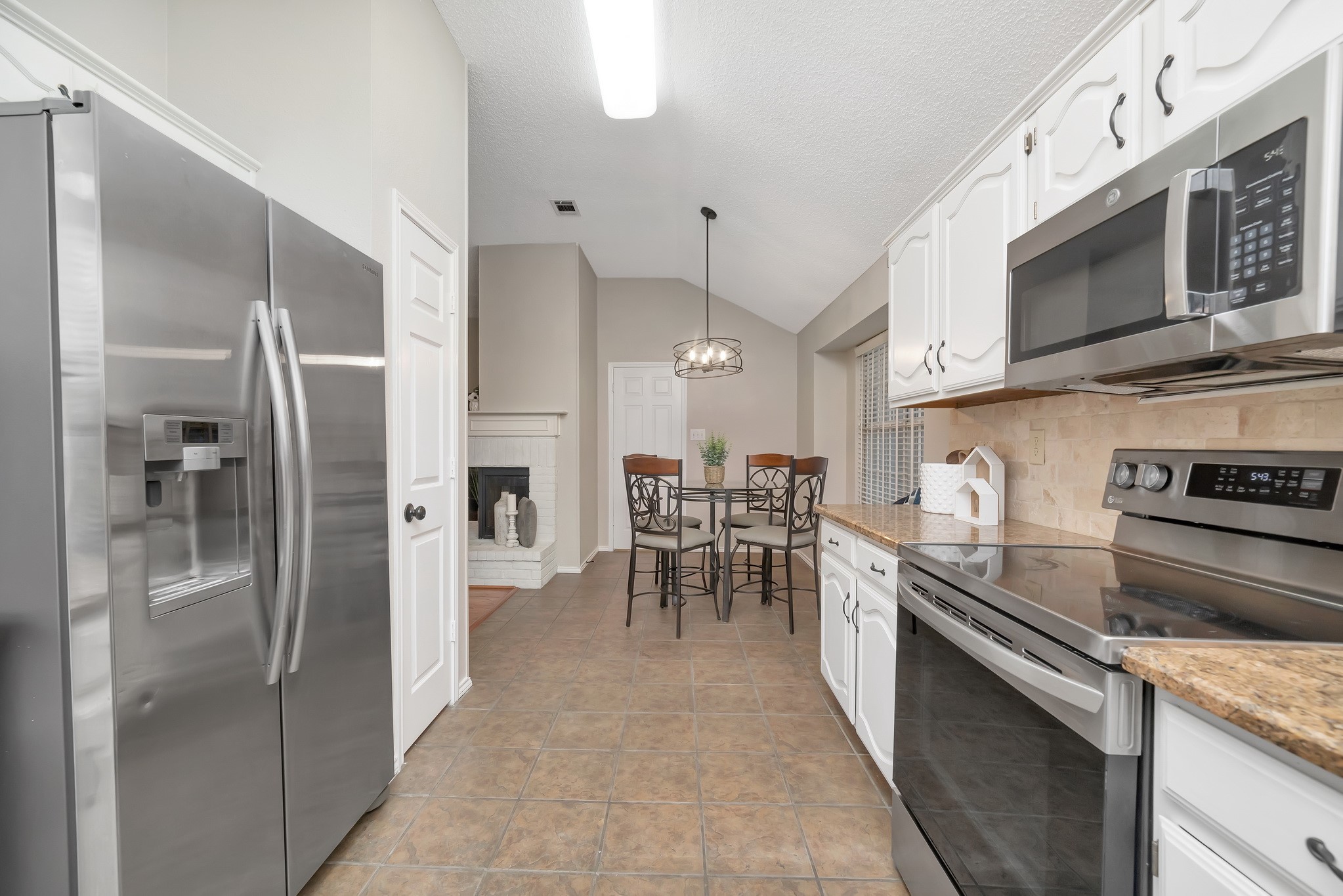 8406 Brentwood Street Rowlett TX 75088