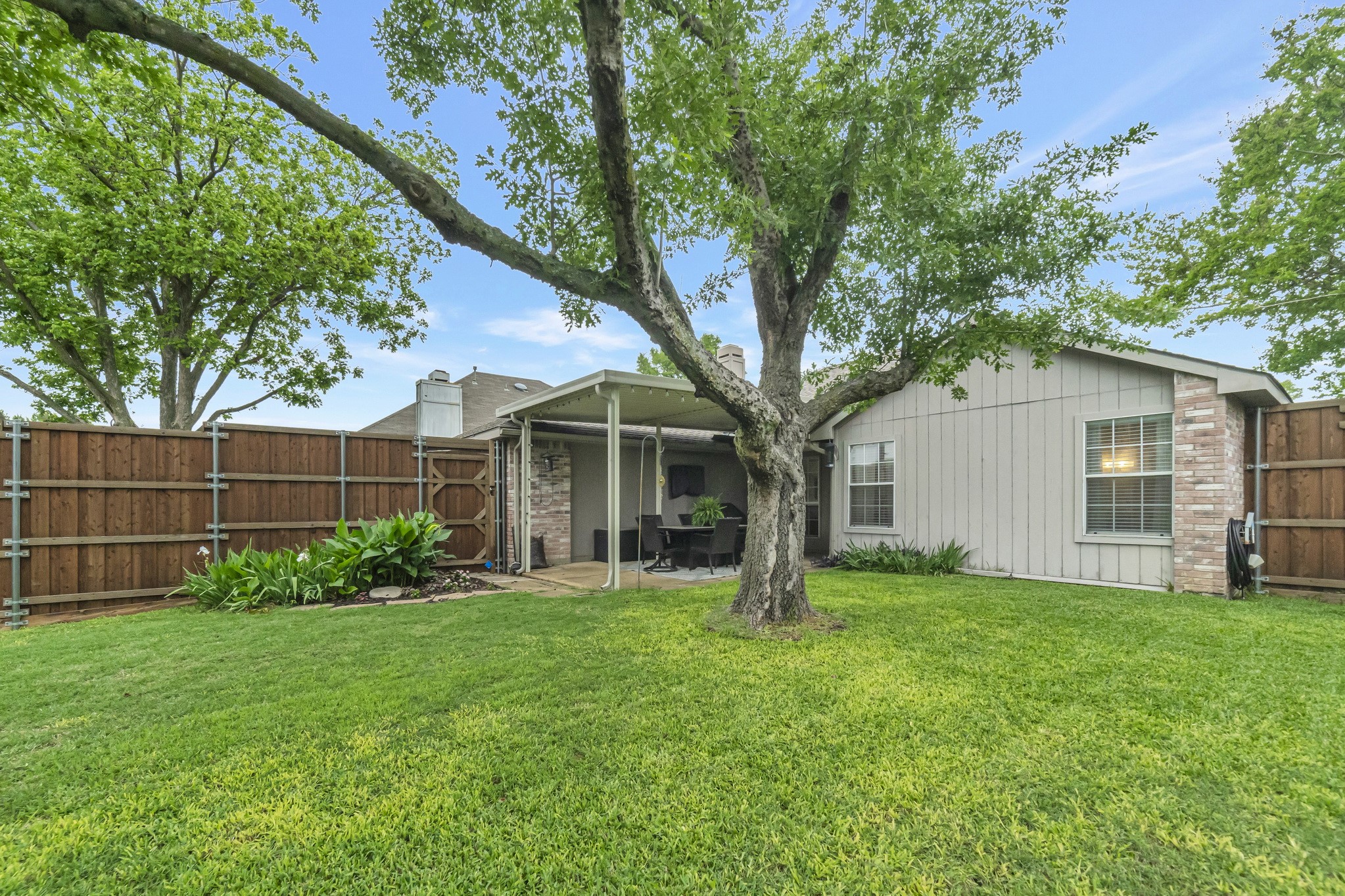 8406 Brentwood Street Rowlett TX 75088