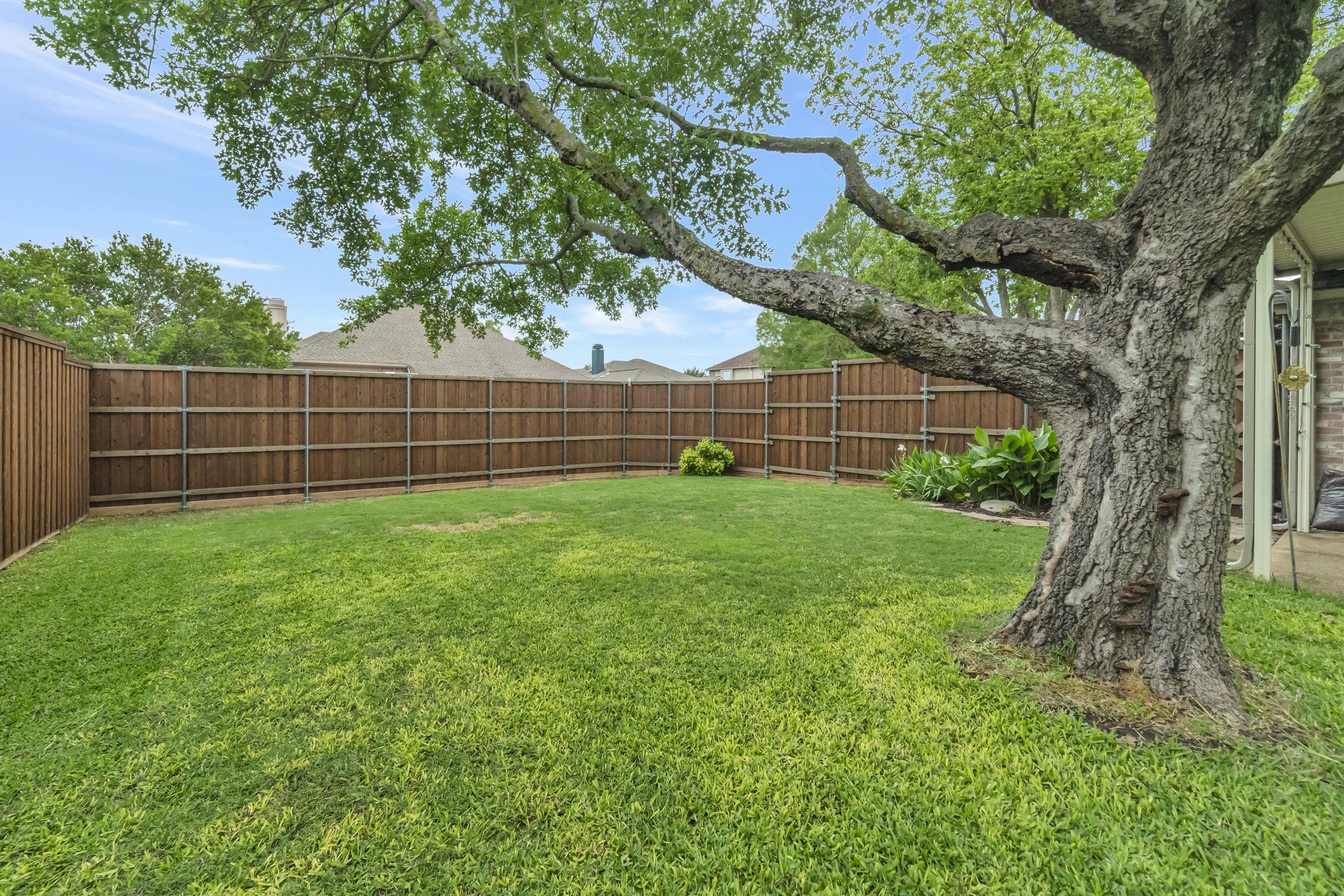 8406 Brentwood Street Rowlett TX 75088