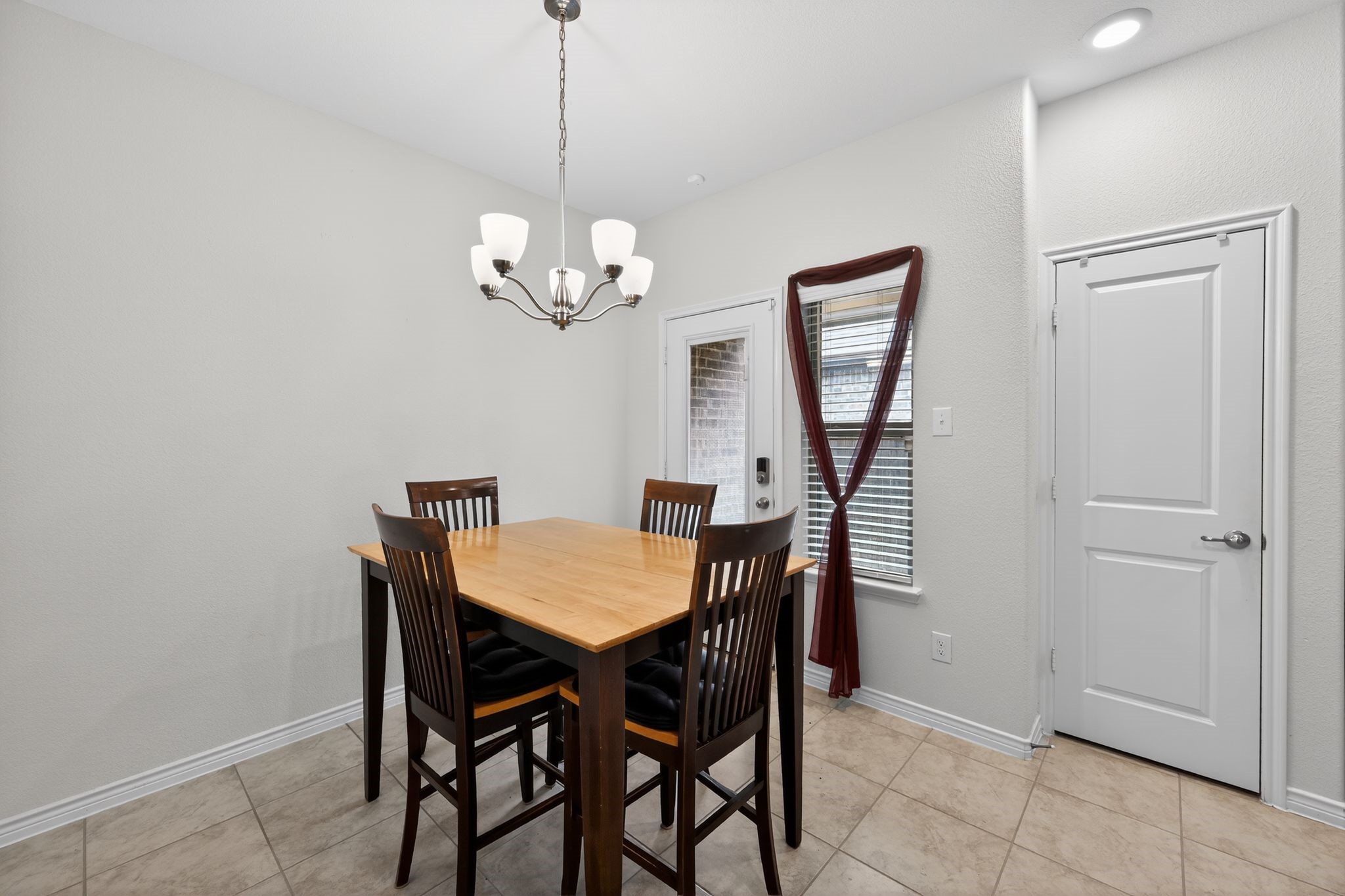 126 Redding Lane Red Oak TX 75154