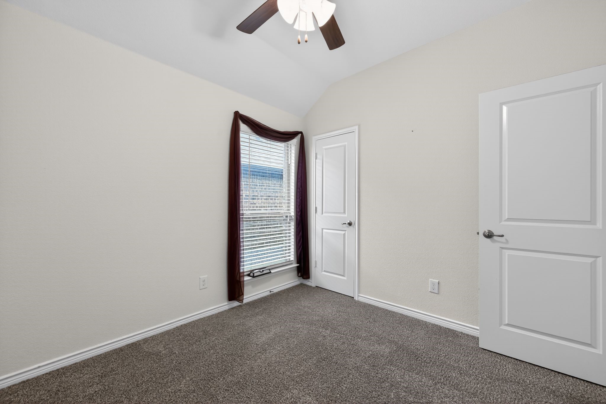126 Redding Lane Red Oak TX 75154