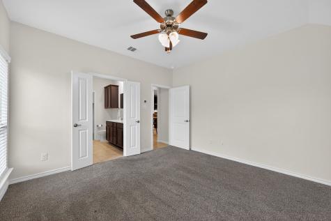 126 Redding Lane Red Oak TX 75154