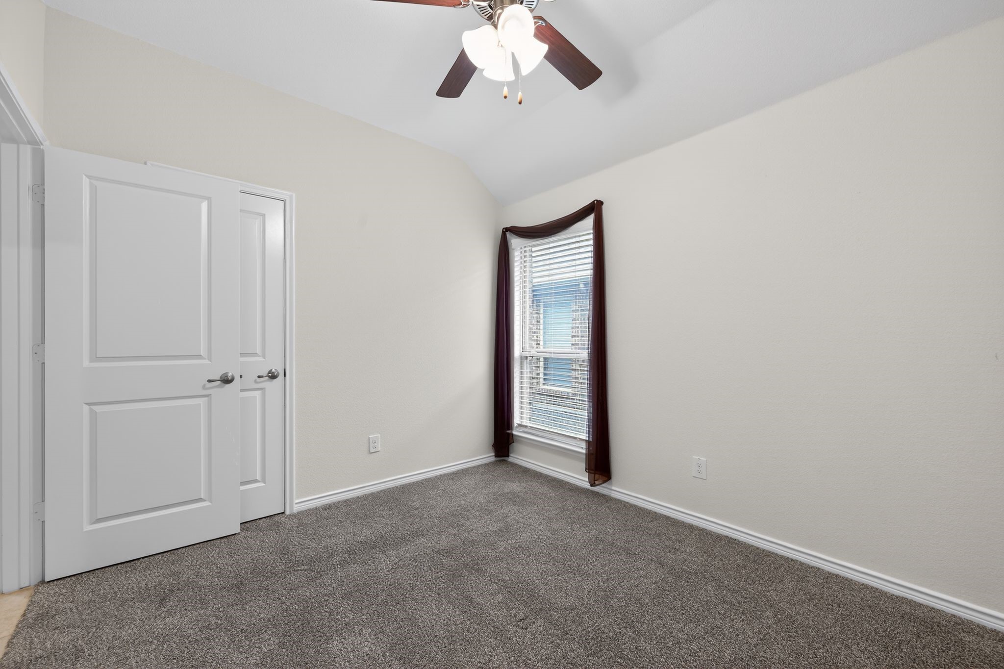 126 Redding Lane Red Oak TX 75154