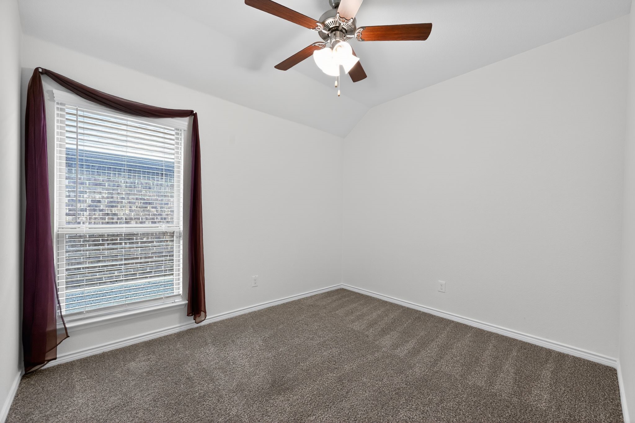 126 Redding Lane Red Oak TX 75154