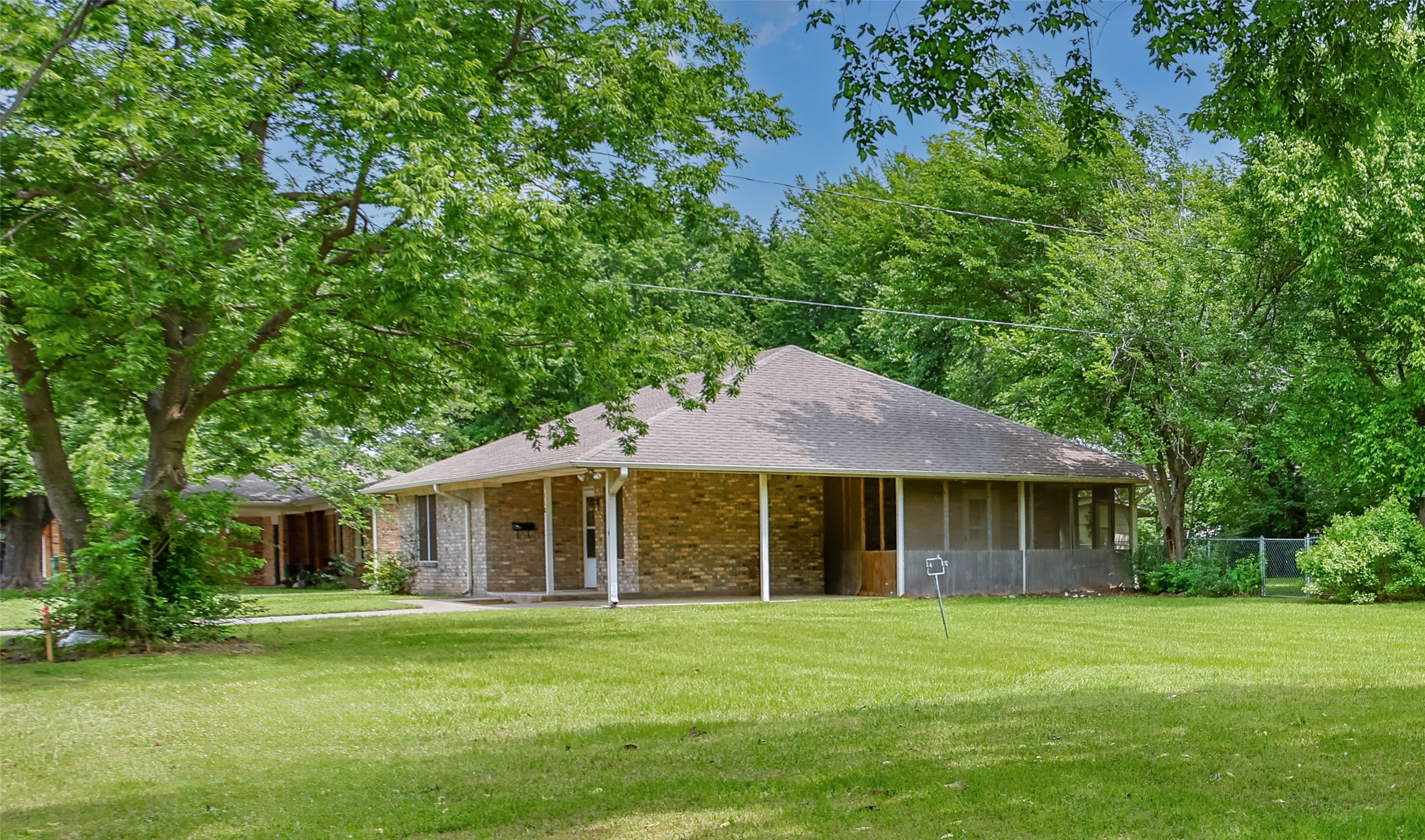 110 Pecan Street Whitesboro TX 76273