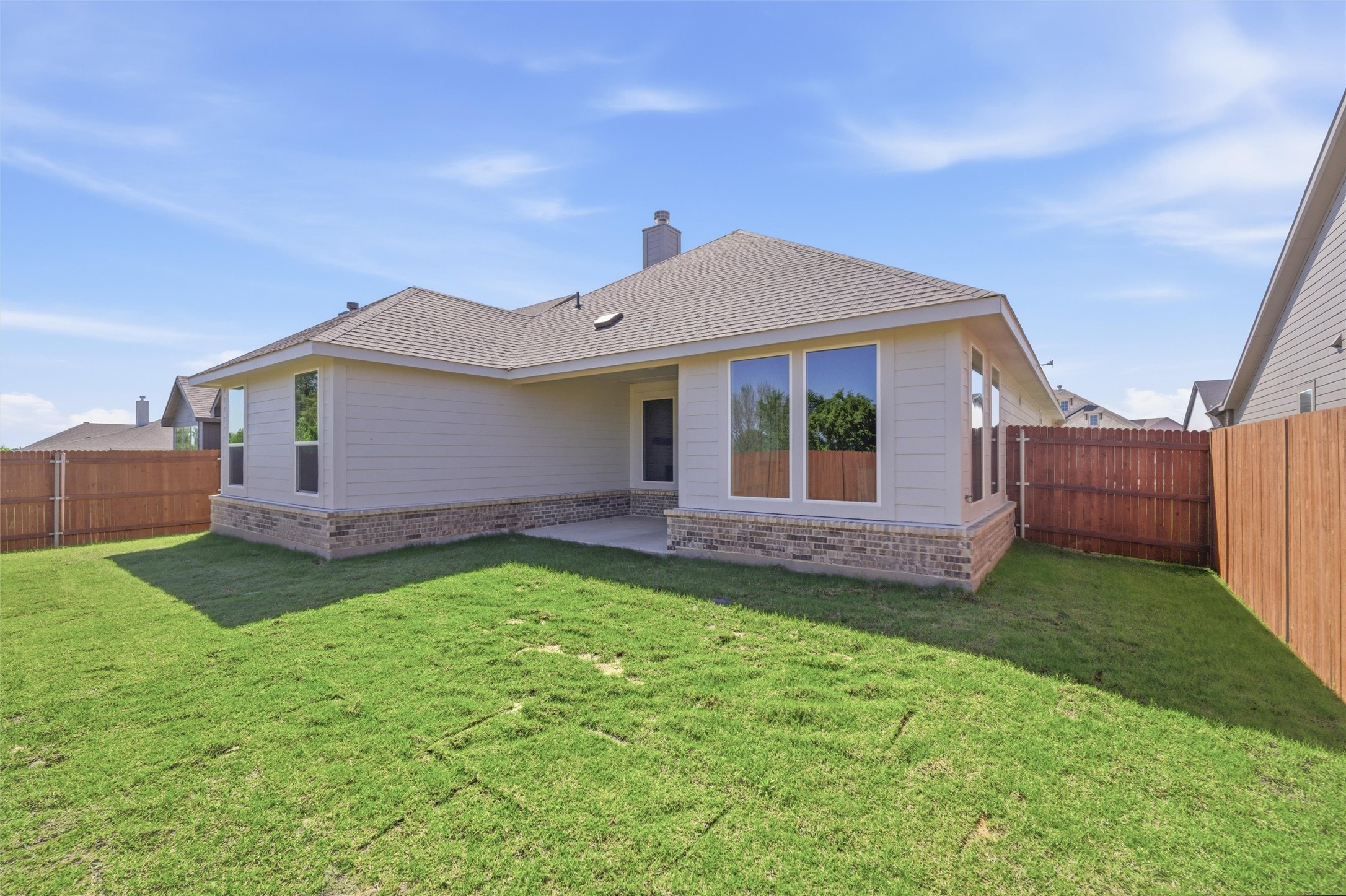 1233 Sabine River Lane Springtown TX 76082