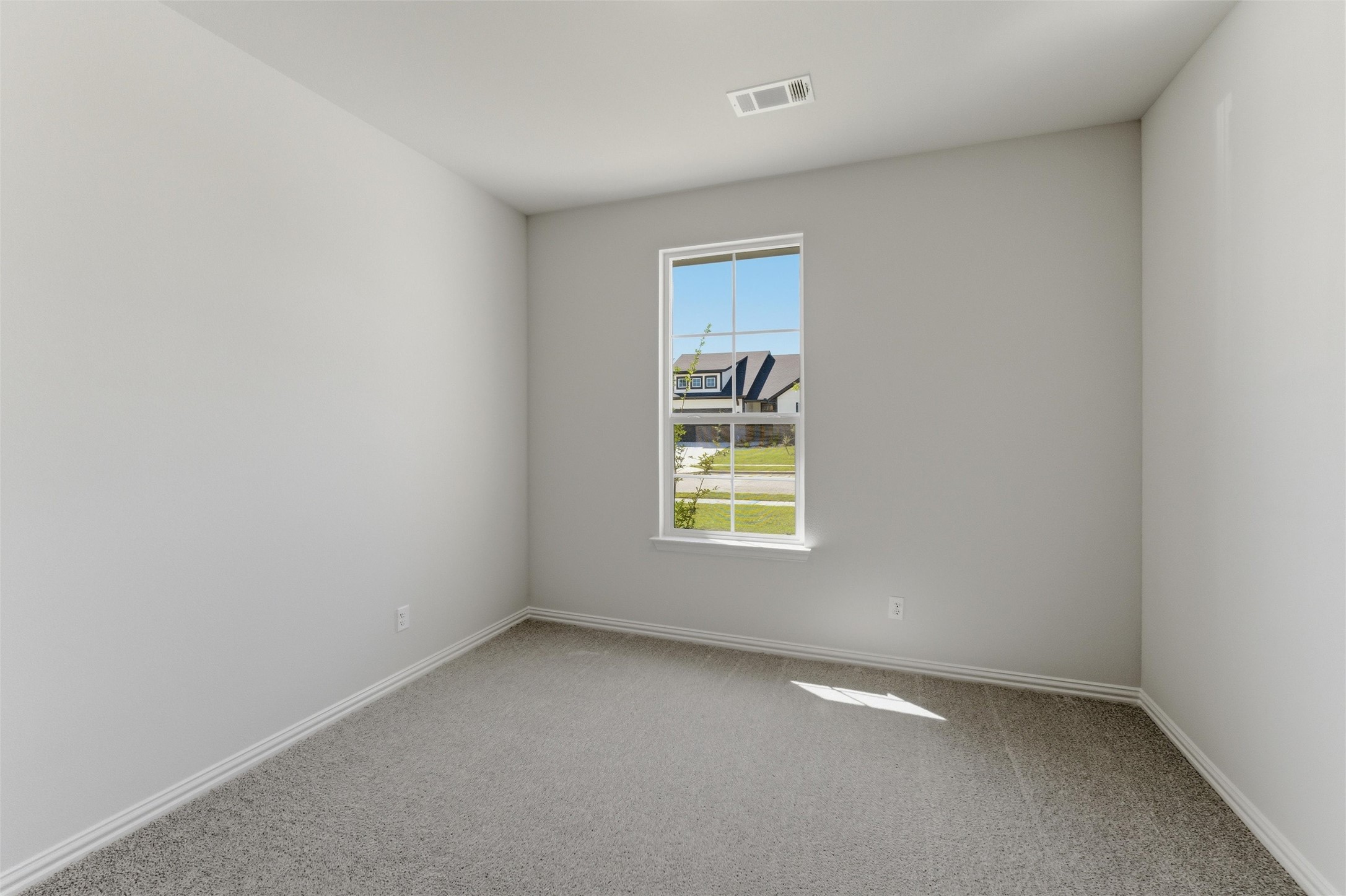 1233 Sabine River Lane Springtown TX 76082
