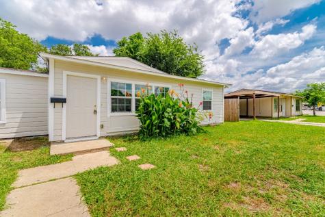 4121 Fairlane Avenue Fort Worth TX 76119