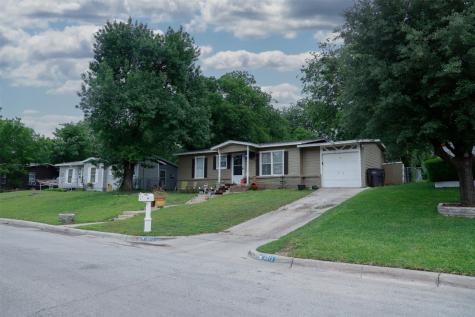 4913 Urbanview Street Fort Worth TX 76114