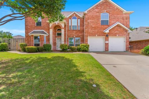 622 Dorchester Lane Mansfield TX 76063