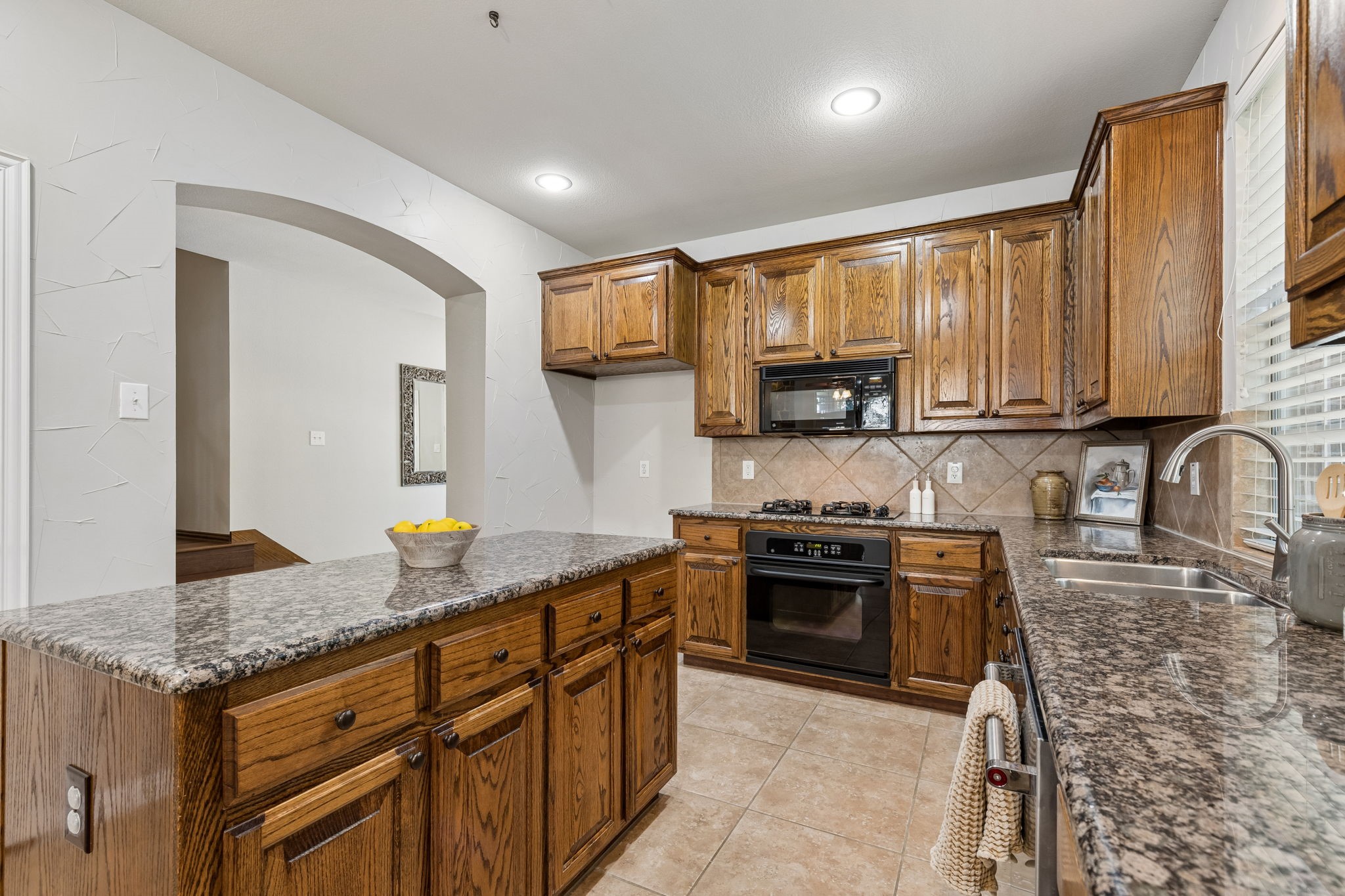 8728 Dayton Drive Lantana TX 76226
