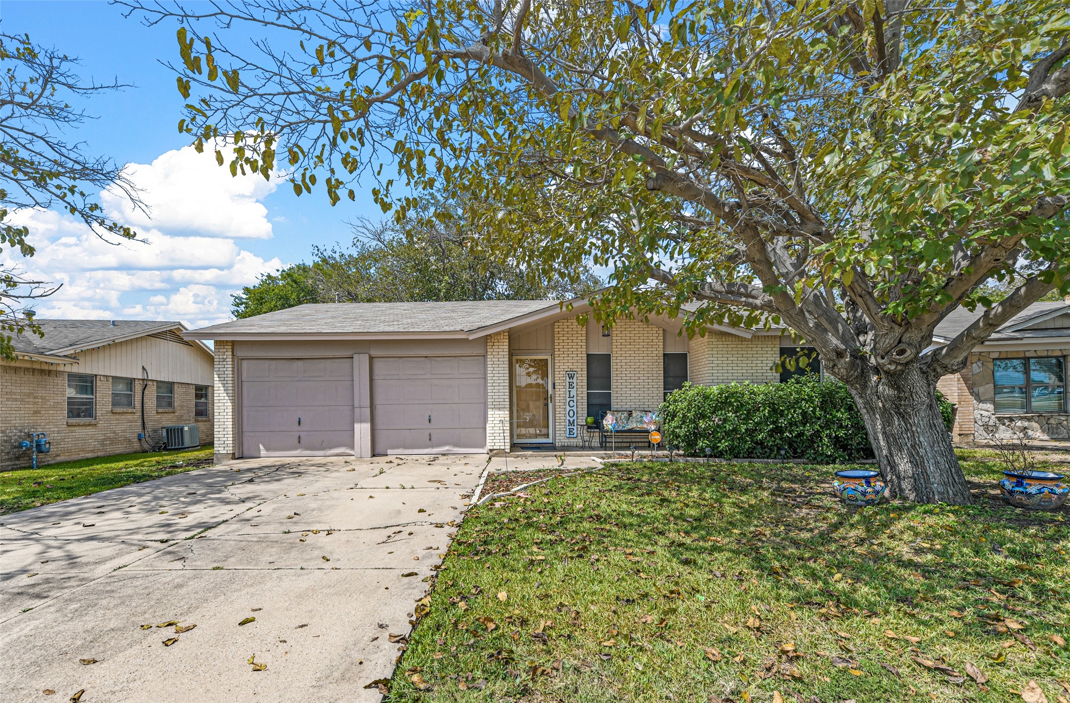 6005 Karen Lane Watauga TX 76148