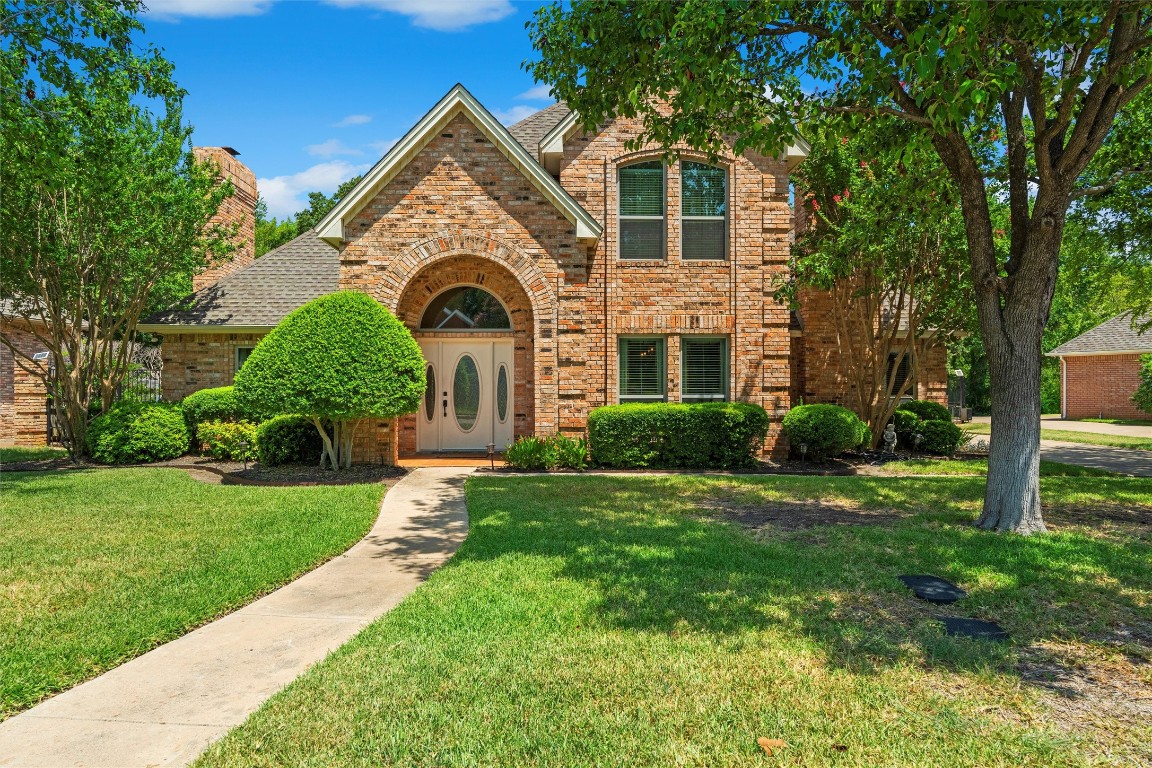 600 Green Meadow Street N Colleyville TX 76034