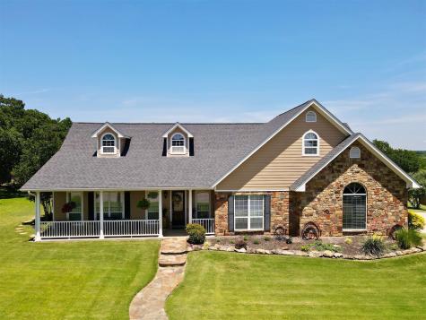 1602 Jefferson Street Bowie TX 76230