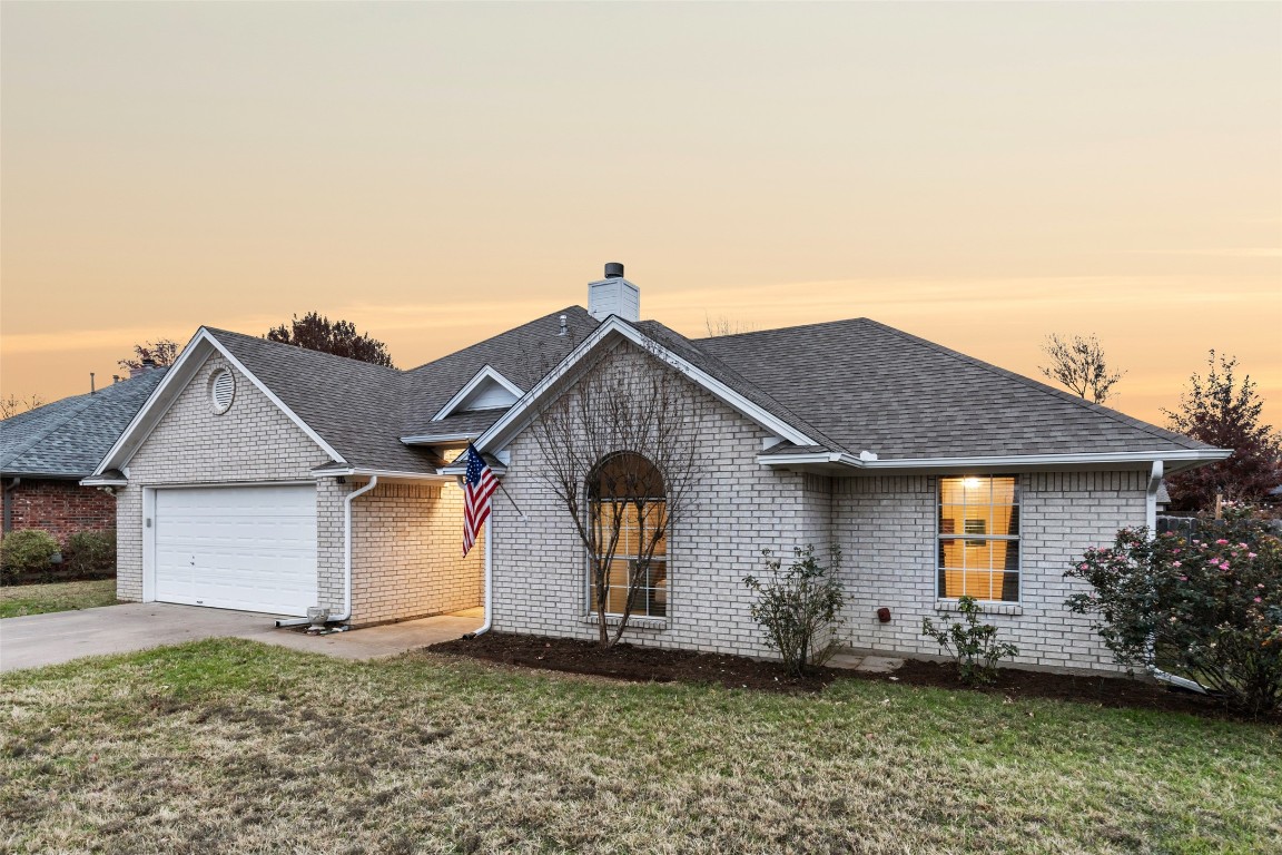210 D Lynne Street Aubrey TX 76227